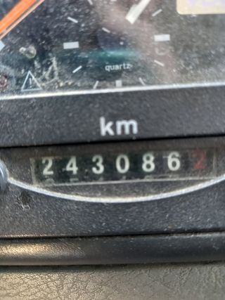 Camión Iveco EuroCargo 85 E 150 (1995) Trampilla