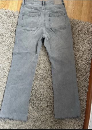 Pantalón Zara Gris