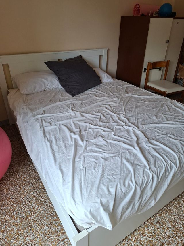 Camera da letto matrimoniale IKEA in vendita 