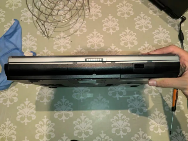 HP Compaq nx9010
