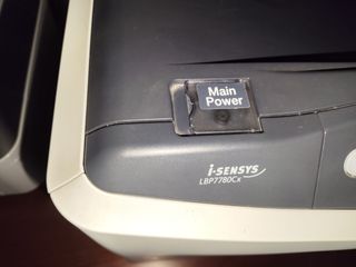 Impresora Canon i-SENSYS LBP7780Cx
