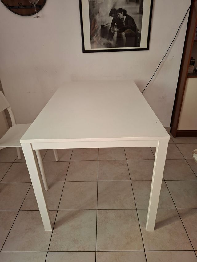 Tavolo + 4 Sedie IKEA Bianco