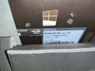 Portátil Toshiba Satellite P50