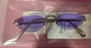 Gafas de sol Bershka moradas