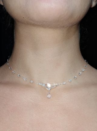 Collana Cymotoe resina argento bianco