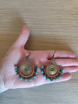 Pendientes espiral étnicos 