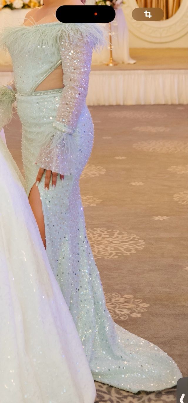 Vestido fiesta largo plateado y verde azulado