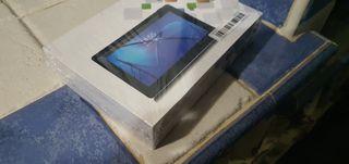 Oportunidad, tablet completamente nueva.