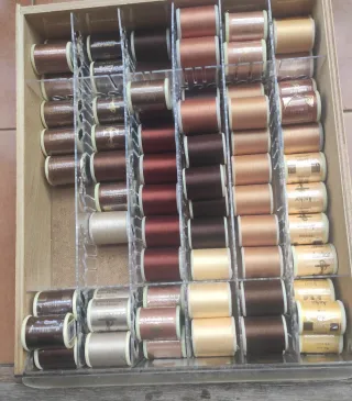 10 carretes de bordar para máquina .