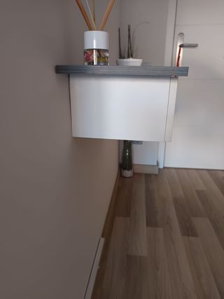 Recibidor blanco