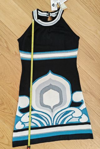 Vestito Twinset nero con fantasia geometrica.