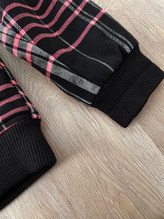 Abrigo Tartán Negro Gris Rosa Unisex || M (38-40) 