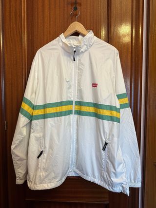 Chaqueta Levi's Blanca con Rayas