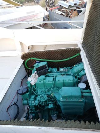 Barco 6m con motor Volvo Penta 130 cv