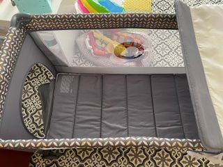 Cuna de viaje Lionelo gris