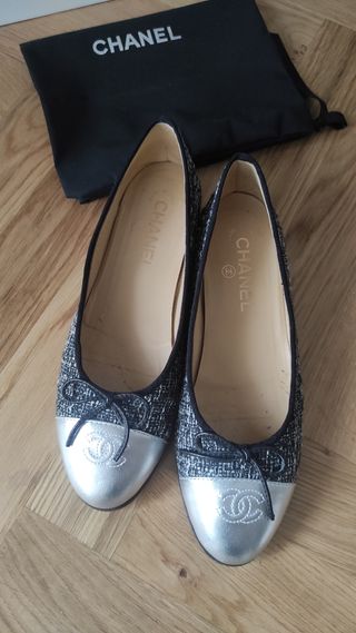 Chanel ballerine nere e argento