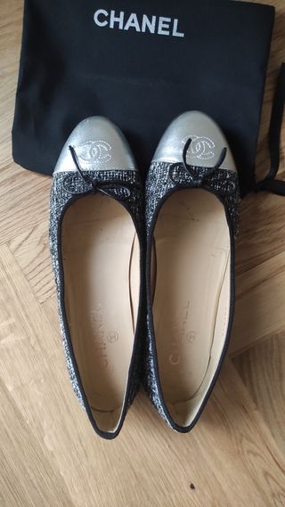 Chanel ballerine nere e argento