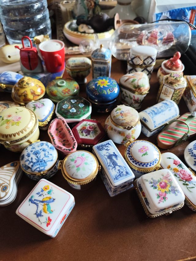 Portapillole anelli prato porcellana