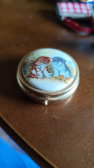 Portapillole anelli prato porcellana