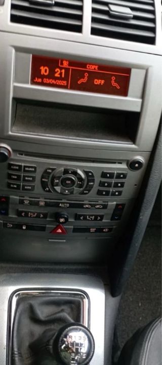 Peugeot 4007 2006