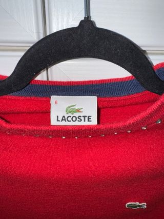 Jersey Lacoste Rojo con Detalles Brillantes