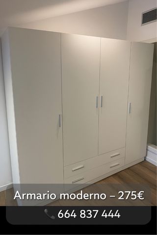 Armario 4 puertas beige/blanco