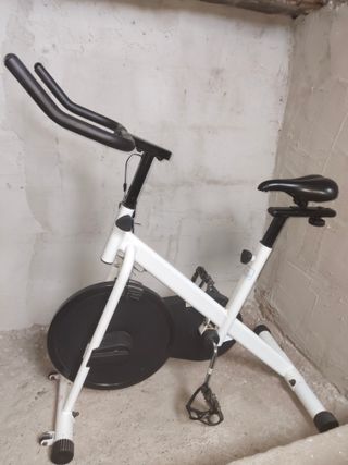 Bicicleta Estática Blanca