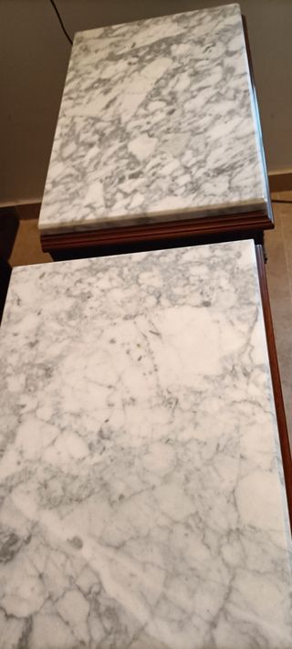 Conjunto 2 Mesitas Noche Clásicas Madera Mármol