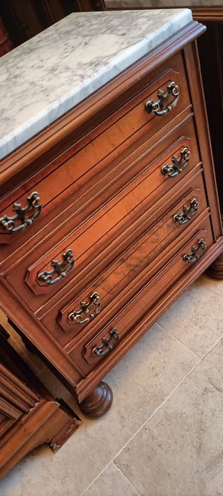 Conjunto 2 Mesitas Noche Clásicas Madera Mármol