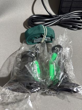 Cámara Camuflaje Solar con Carga Solar