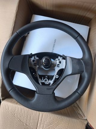 Volante y pomo Suzuki S-Cross SX4