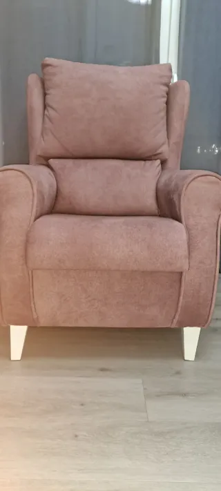 Sillón vintage rosa desenfundable