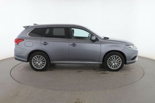 Mitsubishi Outlander PHEV Motion 4WD