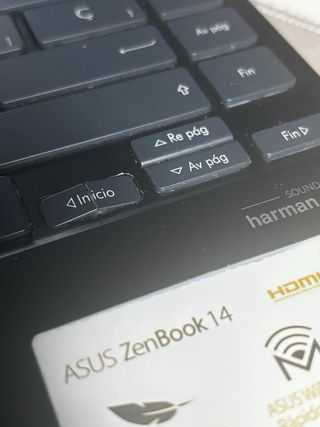 Asus Zenbook 14 UX425E Negro