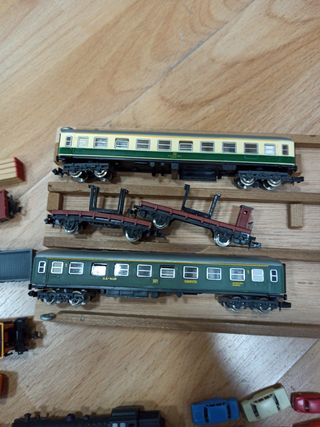 Trenes con vagones antiguos 