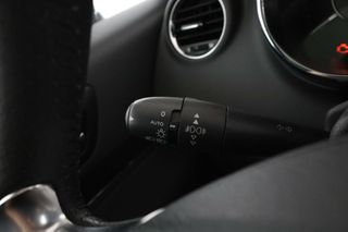 Peugeot 3008 1.6 HDi Allure
