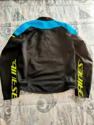 Giacca traforata Dainese con protezioni