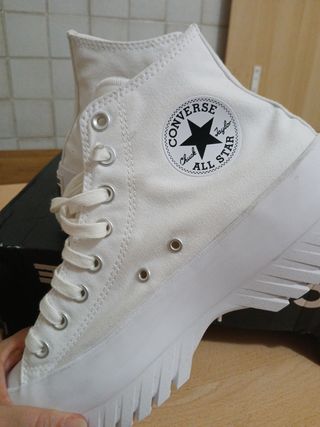 Converse unisex mis 41. 5