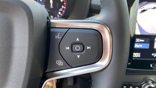 VOLVO XC40 1.5 T2 CORE AUTO 5P