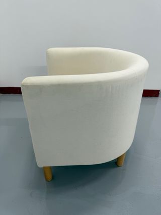 Butaca blanca de tela