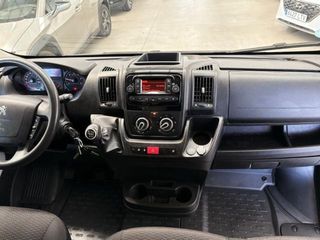 PEUGEOT Boxer Furgón 330 2.2 L1H1 BlueHDi 140c S&S 