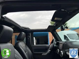 JEEP Wrangler 2.8 CRD Sahara Auto