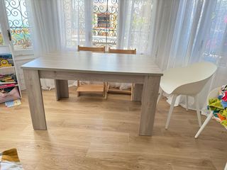Mesa comedor extensible madera beige