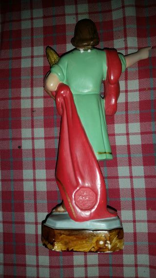 Figura religiosa antigua