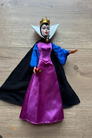 Muñeca Reina Malvada Disney