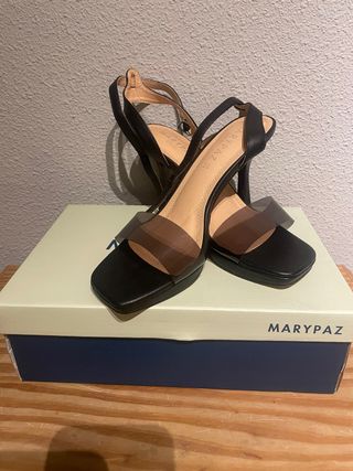 Sandalias Marypaz Talla 38 Negras Transparentes
