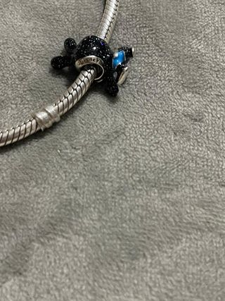 Charm Disney Oswald el Conejo Afortunado