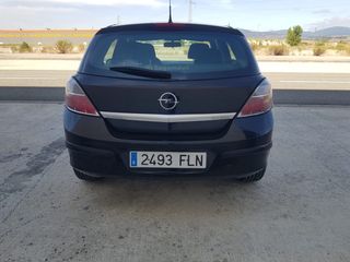 Opel Astra 2007