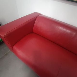 Sofá de Piel Rojo Ikea
