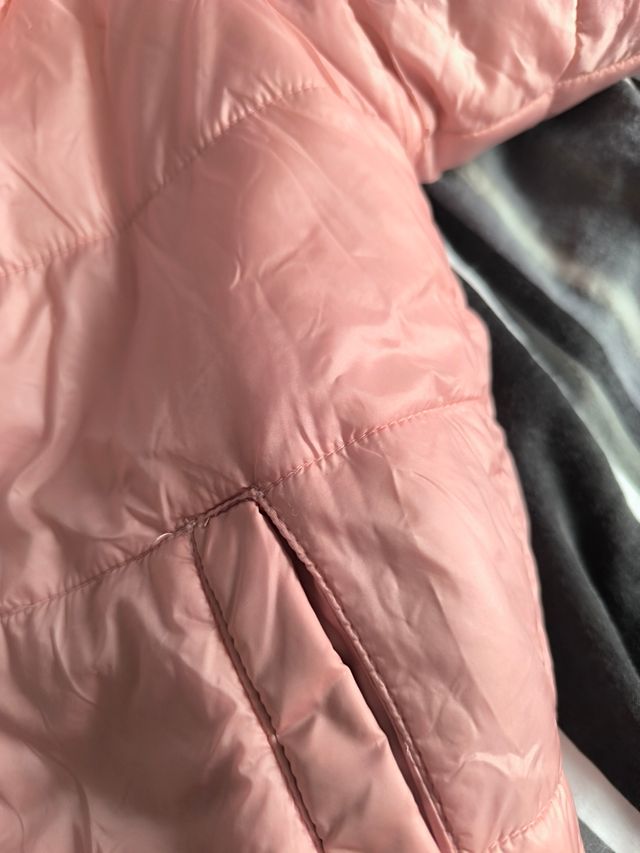 Abrigo rosa acolchado niña reversible